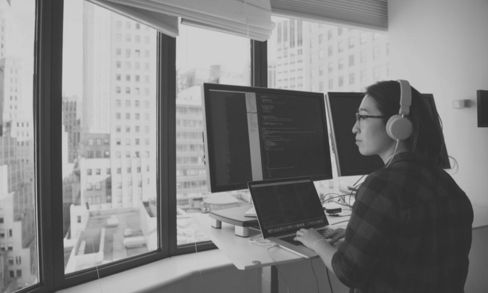 Implementación de estrategias financieras en entorno empresarial